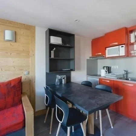 Apartment Montchavin Les Coches, 6 Pieces, 15 Personnes - Fr-1-181-1085